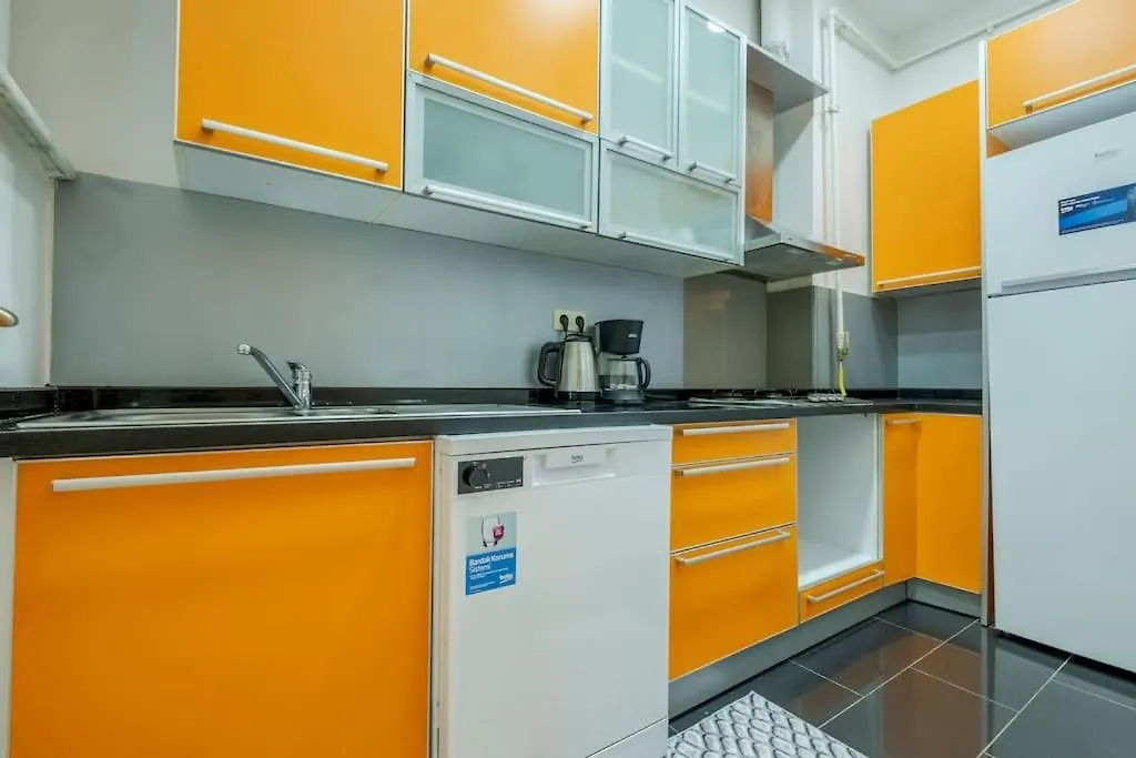 High-Ceiling Three-Bedroom Central Apartment Istanbulská provincie Turecko