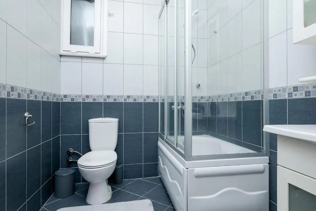 High-Ceiling Three-Bedroom Central Apartment Istanbulská provincie Turecko